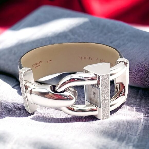 Authentic! Van Cleef & Arpels 18K White Gold Diamond Cadenas Alligator Watch - Picture 2 of 13